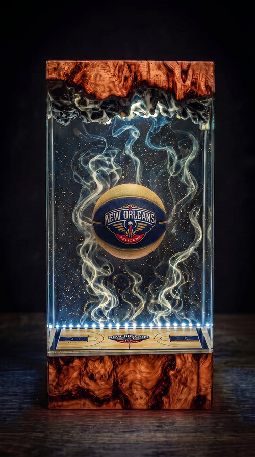 New Orleans Pelicans Resin Lamp